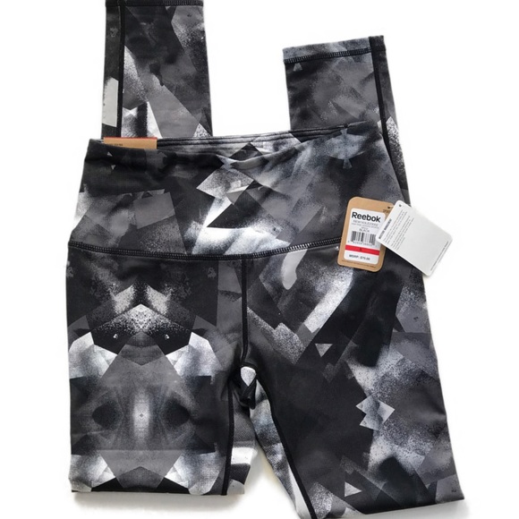 Reebok Pants - New!! Reebok Skinny High Rise Leggings